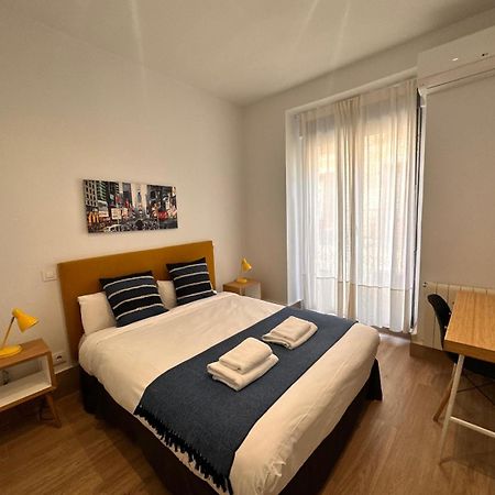 Amazing 3Bd 3Bth With 9 Balconies By Madrid4You Apartments Exterior photo